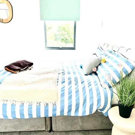 Rye Brand New Apartment מראה חיצוני תמונה